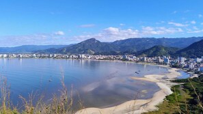 Beach - Brisa e Mar Townhouse (Caraguatatuba)