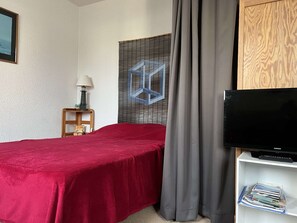 1 bedroom, free WiFi - 115 - Studio, in a waterfront residence in Sables-D'or-Les-Pins (SABLES D OR LES PINS)
