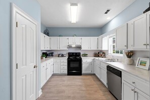 Fridge, microwave, oven, stovetop - Captains Cabin | 5-Min Walk to Beach • Coastal Comfort Retreat (North Myrtle Beach)