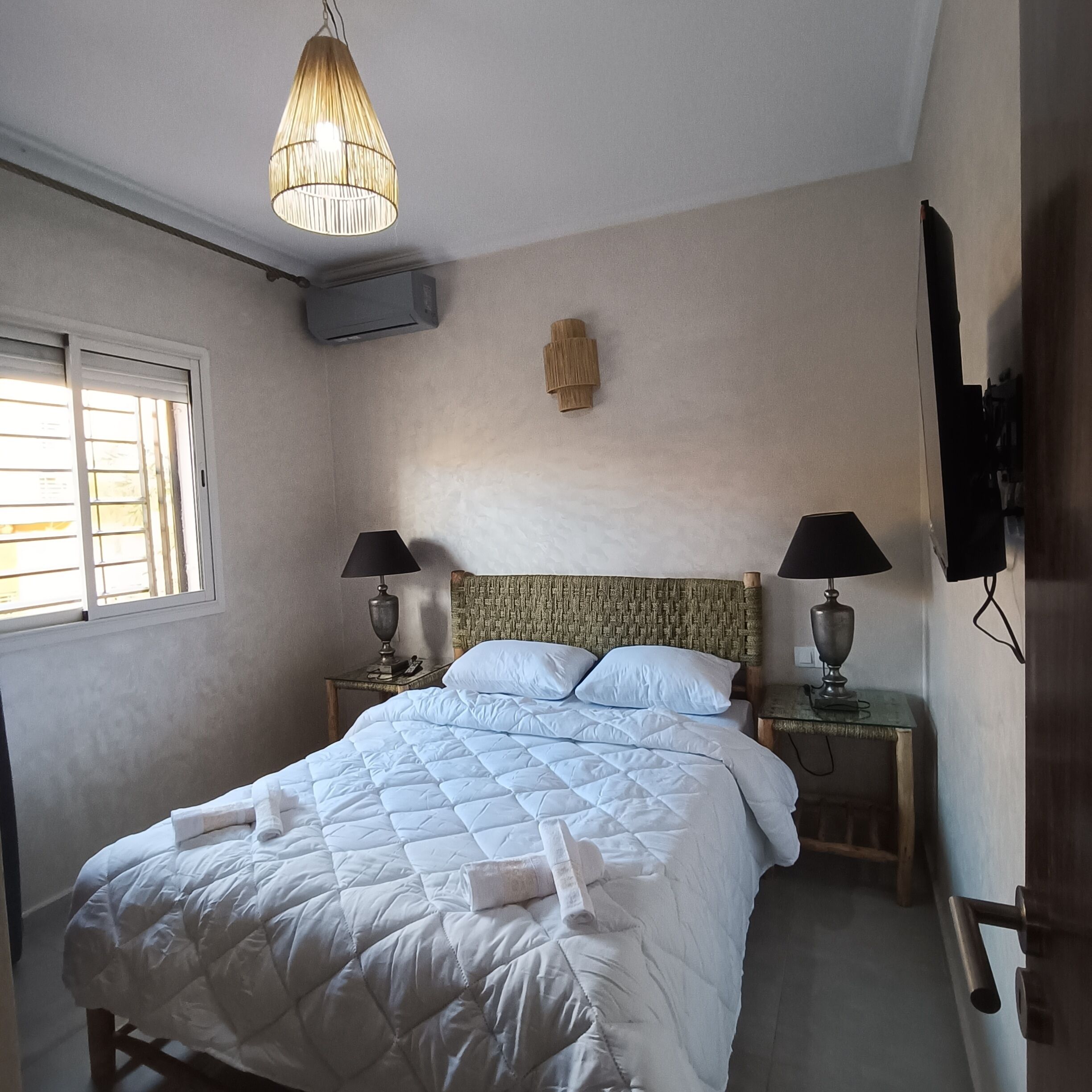 免費 Wi-Fi、床單、方便輪椅出入