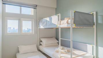 Bügeleisen/Bügelbrett, WLAN, Bettwäsche