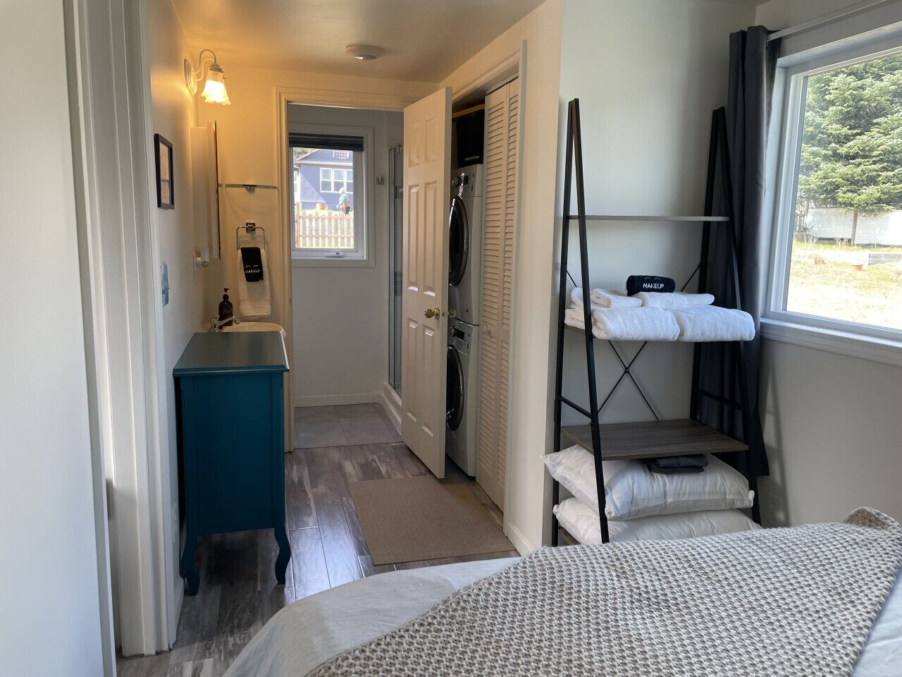 1 bedroom, travel crib, WiFi, bed sheets