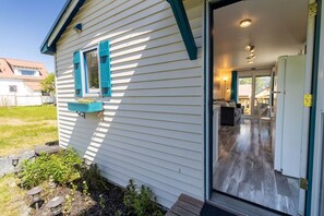Exterior detail - Tiny Downtown Cottage in the Center of it All (Seward)