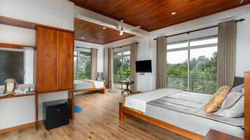 Habitación familiar, balcón