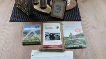 Apartemen, pemandangan gunung | Area keluarga