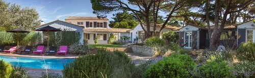 Ocean - Exceptional sea viw villa with direct beach access
