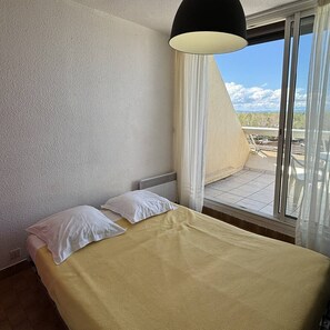 Room - Studio Héliopolis L 13 with parking space - 2 people (AGDE)