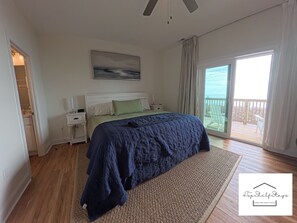 4 habitaciones, tabla de planchar con plancha, wifi y ropa de cama 