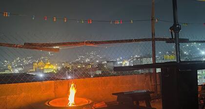 Karim Hostal Antigua