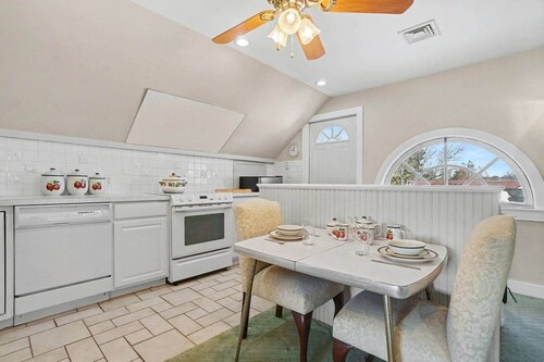 Apartment 1st Class @ The Manheim Manor BnB