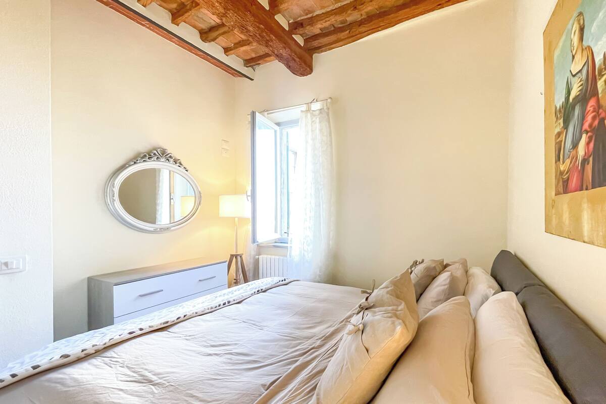 Deluxe Apartment | Free WiFi