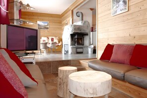 Kamin, DVD-Player