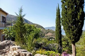 Garden - Villa Victoria (Lefkada)