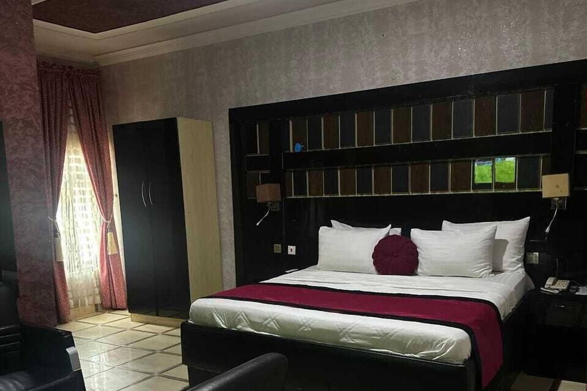 Coffres-forts dans les chambres, Wi-Fi gratuit