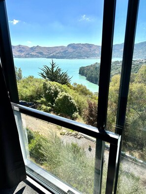 Interior - Stunning House with Spa & Incredible Views (Christchurch)