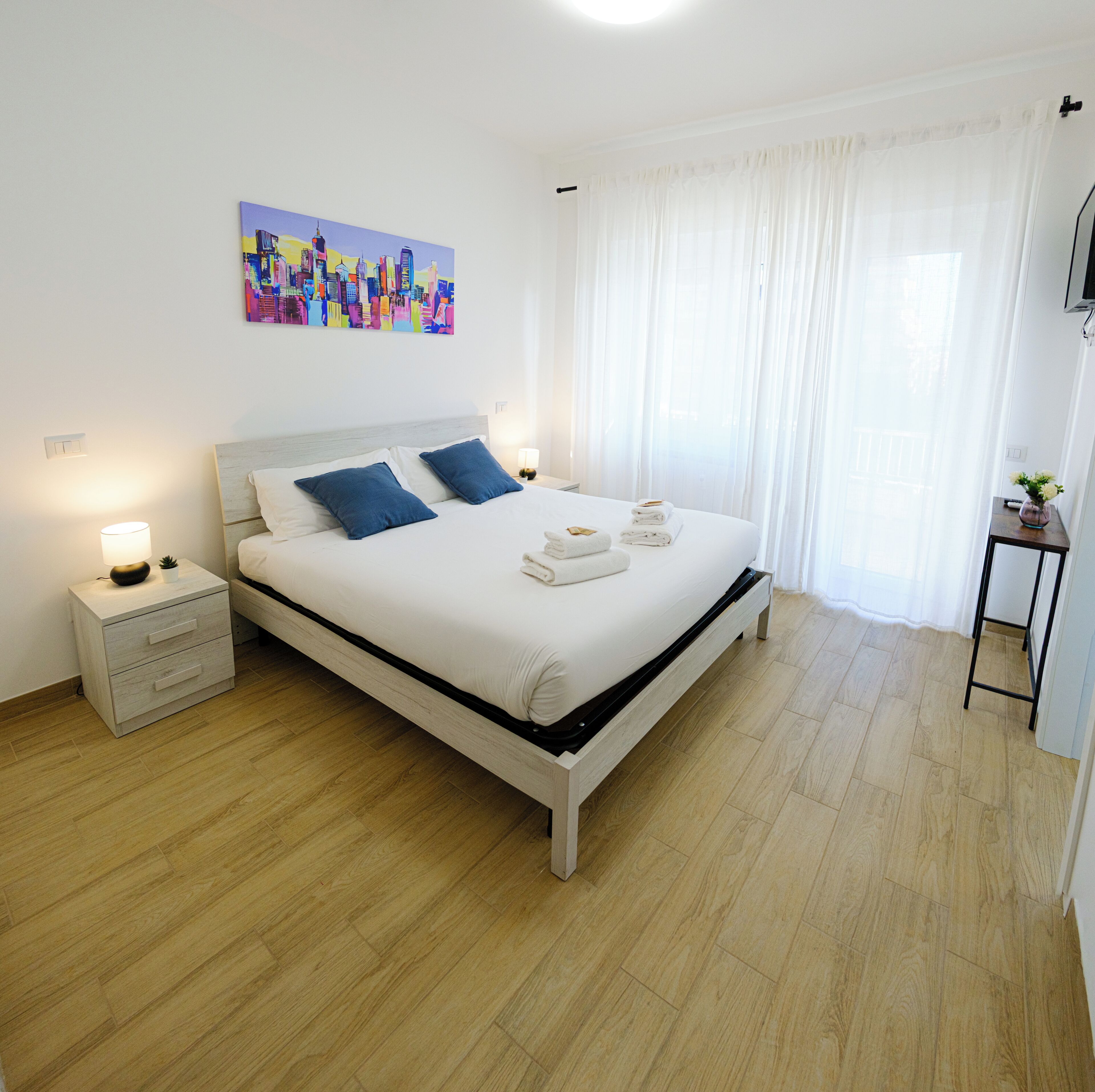 Iron/ironing board, free WiFi