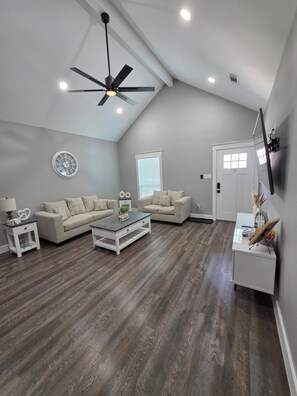 Älytelevisio, pöytäjalkapallopöytä