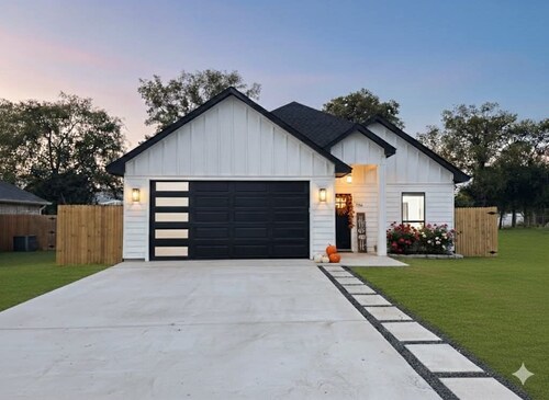 3-bedroom New house in Corsicana