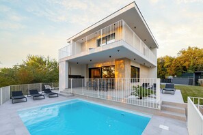 Una piscina riscaldata