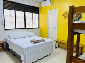 Quadruple Room - Casa Miriti Hostel  (Belém)
