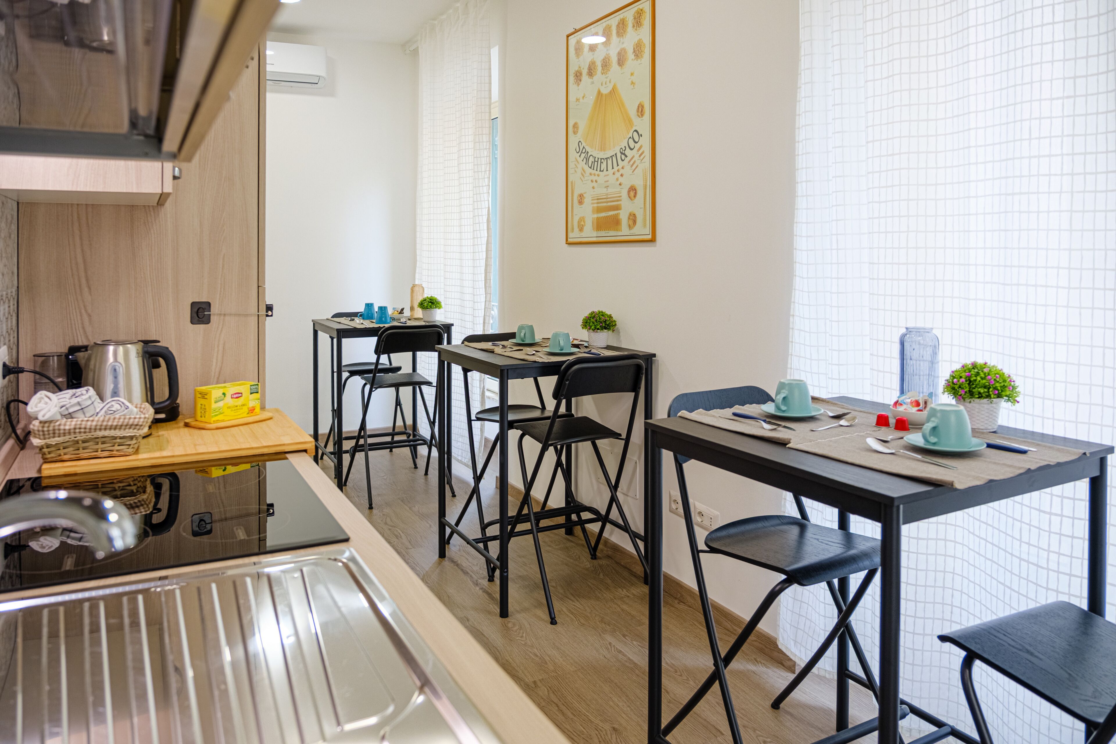 迷你雪櫃、爐具