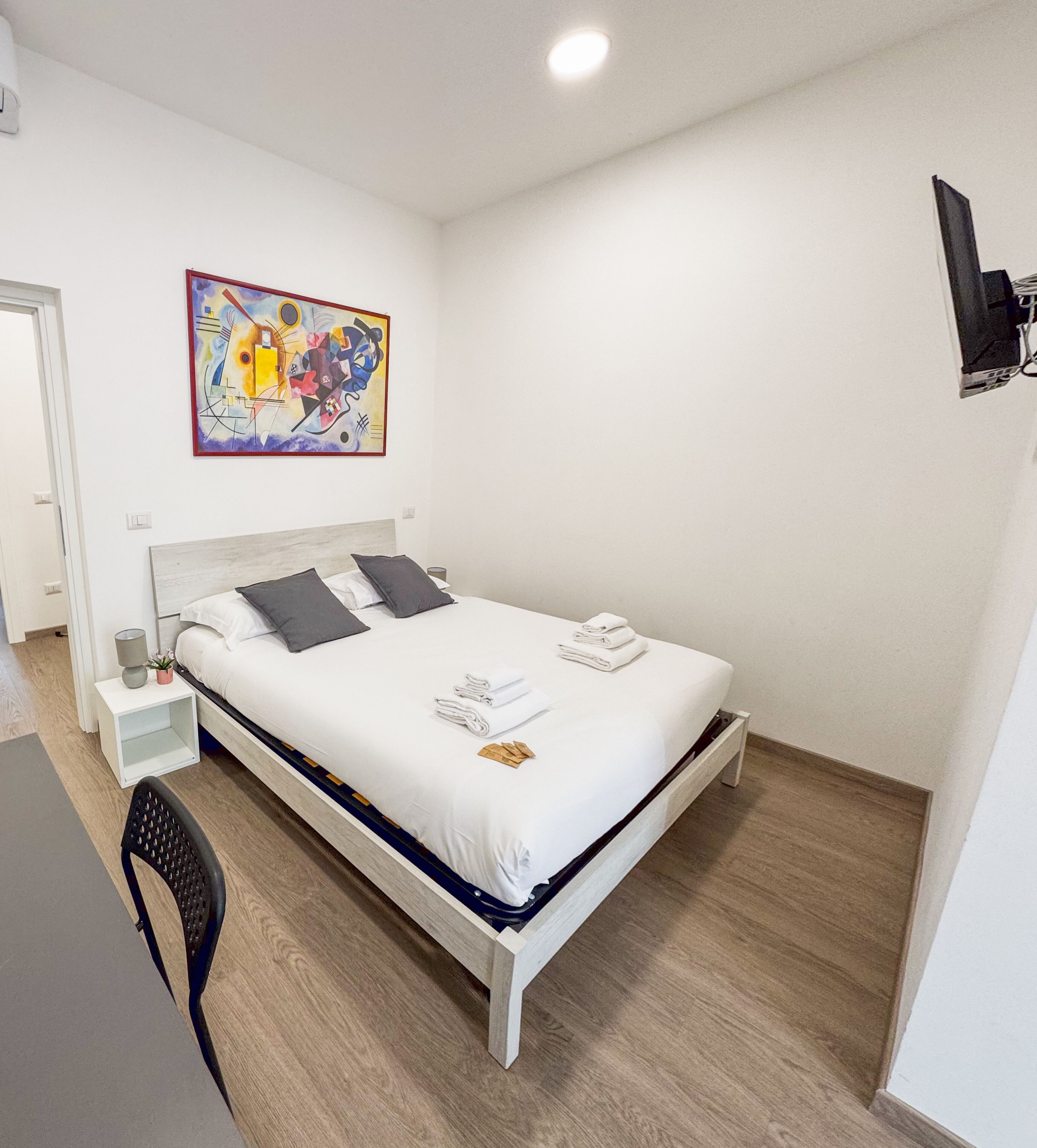 Double Room, Private Bathroom, Courtyard View