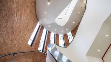 2 bedrooms, Internet