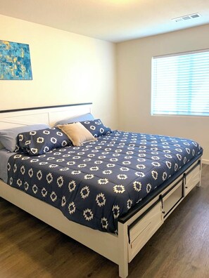 Ferros/tábuas de passar roupa, acesso à internet