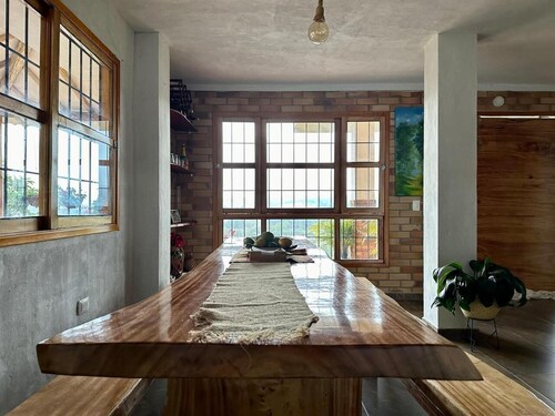 Cozy family cottage with pool and great view
