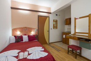 Room - Sun City Apartments (Chania)