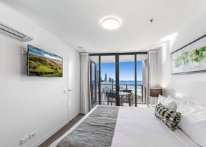 Desk, iron/ironing board, bed sheets - Lvl 23 |  Unbearable Ocean View 1BR | 50m to beach (Surfers Paradise)