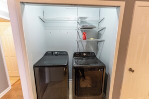 Interior - Spacious Modern Living in the Heart of East ATL (Atlanta)