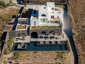Exterior - Villa Anemos, Luxury Villa with Panoramic Views (Oia)