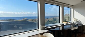 Seaside Garden DAY OFF