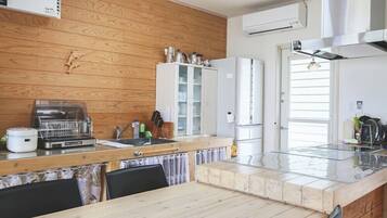 Mini-fridge, microwave, stovetop