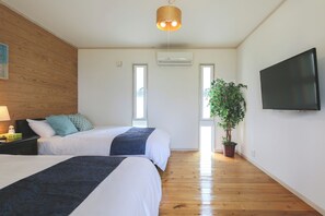 Room - Hermit Hills Okinawa (Onna)