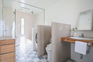 Hair dryer, soap - Hermit Hills Okinawa (Onna)