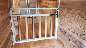 Interior - Shimano Log House (Iki)