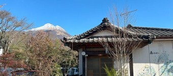 Assi's House