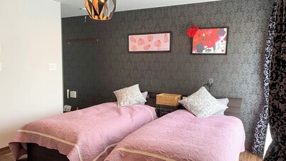 Sparky's House / House II