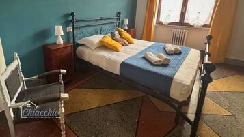 Apartment, 1 Queen-Bett und Schlafsofa, Kochnische, Stadtblick | Bügeleisen/Bügelbrett, kostenloses WLAN