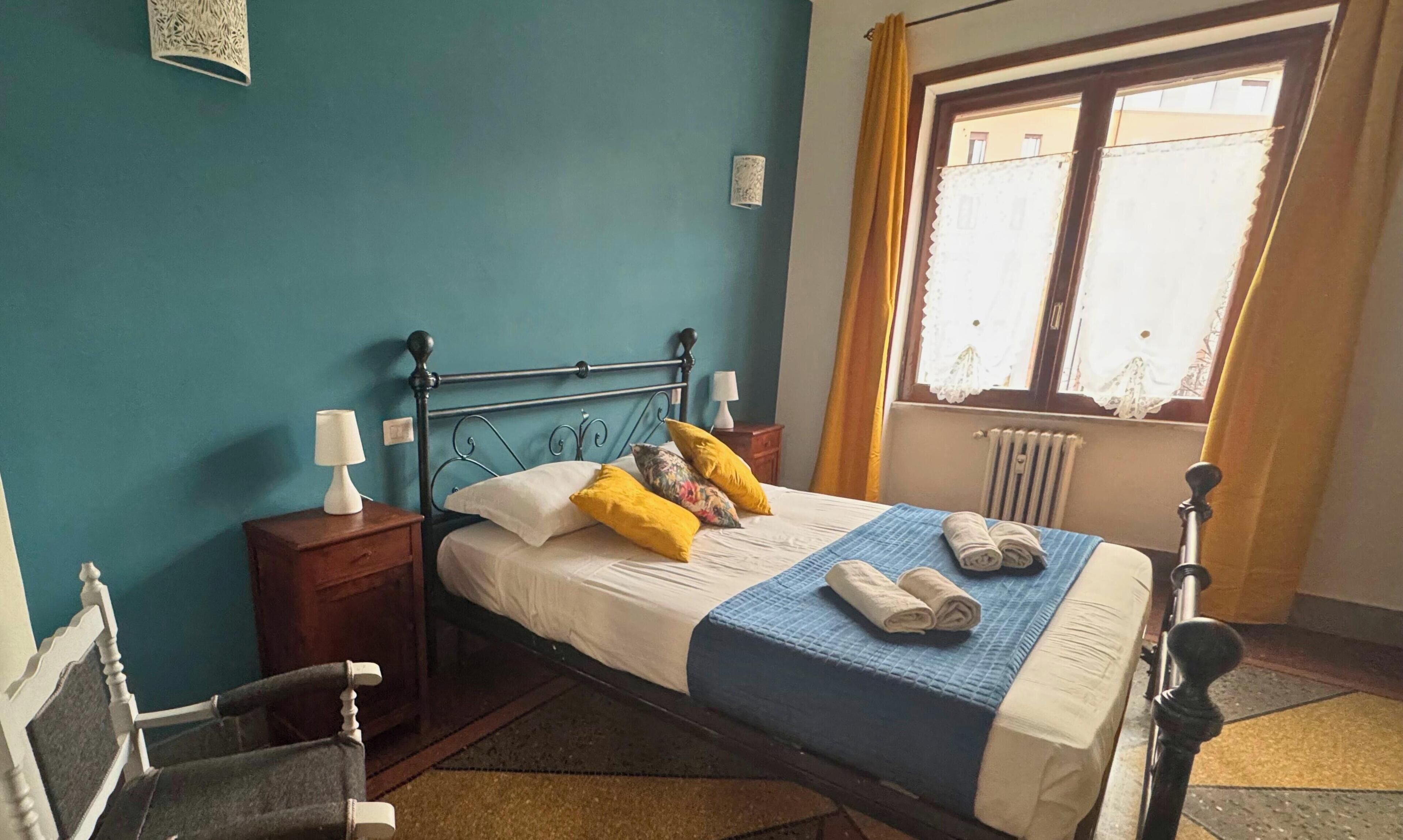 Apartment, 1 Queen Bed with Sofa bed, Kitchenette, City View | Iron/ironing board, free WiFi
