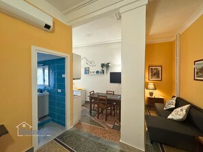 Apartment, 1 Queen Bed with Sofa bed, Kitchenette, City View | Living area | 45-inch flat-screen TV with satellite channels, Netflix - Satrico43 - ChiacchioProperty (Rome)