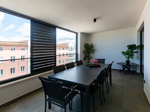 Dining - Holiday apartment with cosy furnishings and large loggia (Poreč)