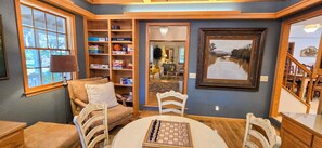 Dining - Peaceful Cool CA Gold Country Retreat - Hot Tub, BBQ, Home Theater & Game Tables (Cool)