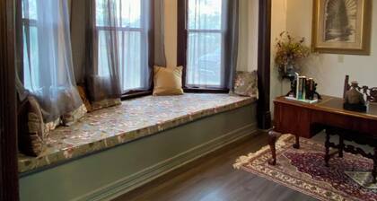 Charming 1907 Victorian Fully Renovated Near Downtown Dublin & Country Club