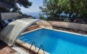 Pool - Holiday apartment with pool (Stanići)