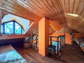 4 bedrooms, WiFi - Holiday home near the water with air conditioning and Wi-Fi (Zamárdi)