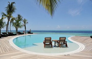 Outdoor pool - Komandoo Island Resort & Spa - Adults Only (Komandoo)
