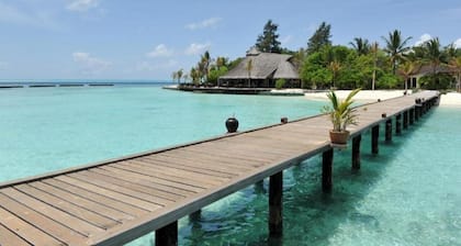 Komandoo Island Resort & Spa - Adults Only